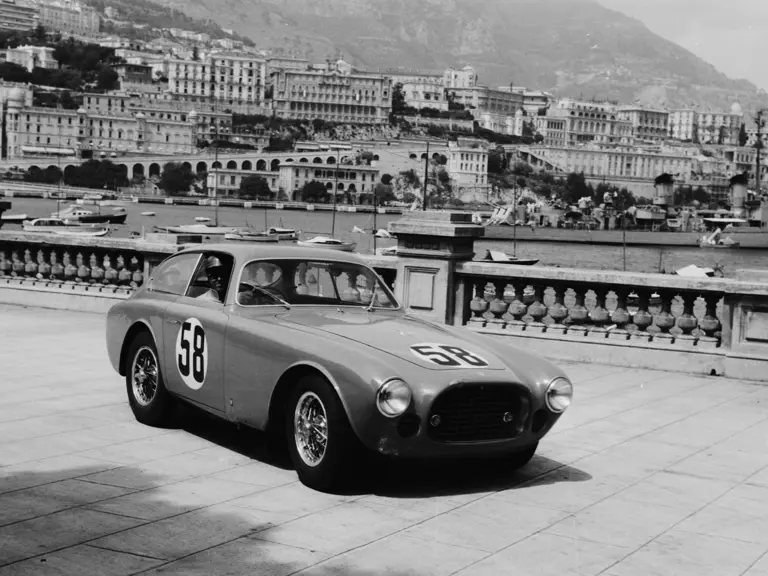Chassis no. 0164 ED as seen during the 1952 Monaco Grand Prix, where it placed fourth overall.