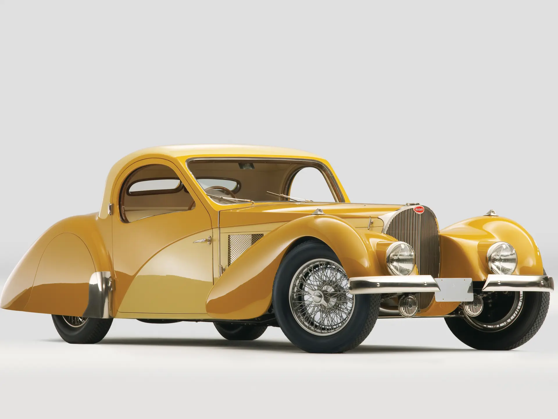 heco製 1/43 Bugatti 57C Atalante 1937 1937 Bugatti Type 57SC Atalante | Pebble Beach Auctions 2024 - YouTube