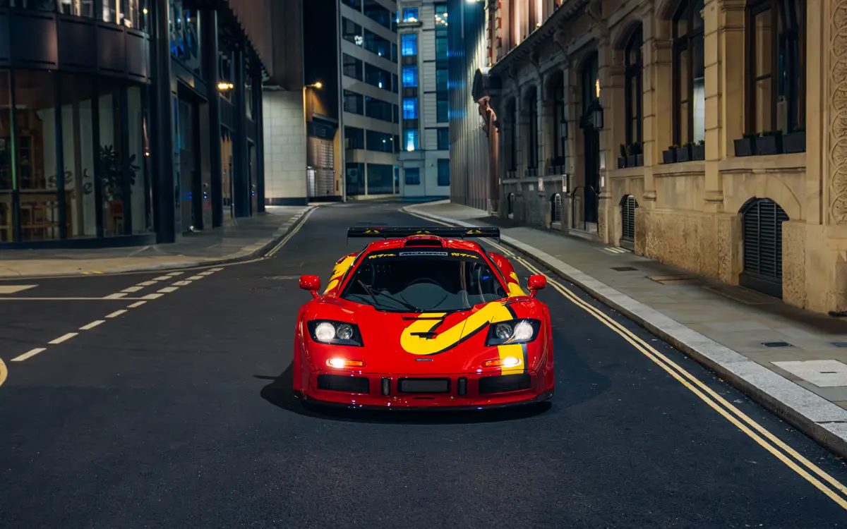 1996 McLaren F1 GTR Front View of the Car