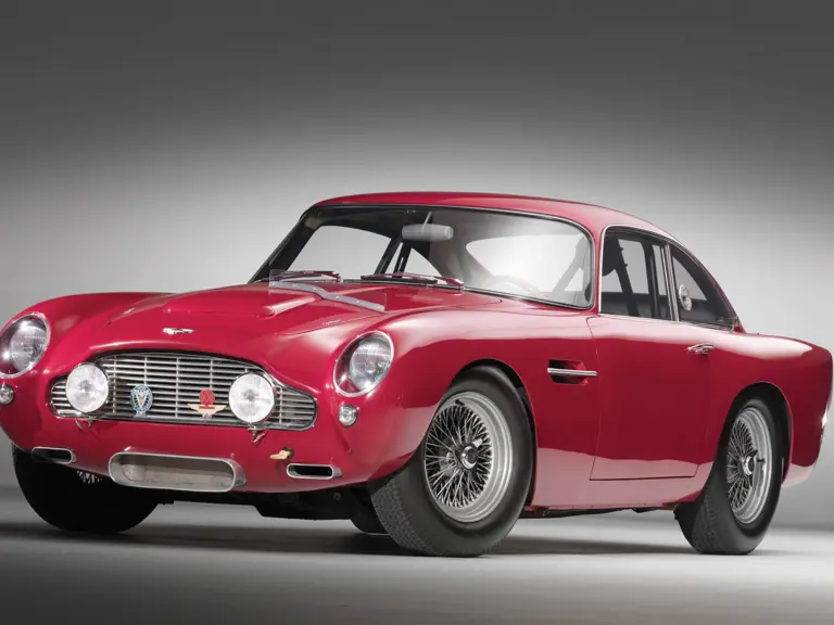 aston_martin_3_4_front 030