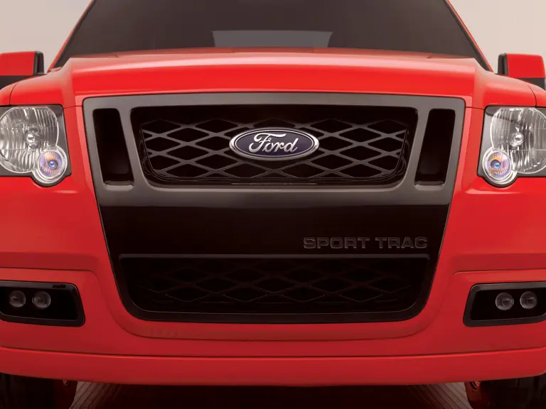 Ford Sport Trac Adrenalin teaser: Adrenalin's aggressive fascia features a "black chrome" grille surround with matching headlight bezels.