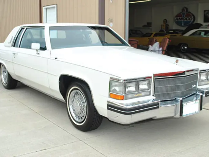 Cadillac Coupe DeVille