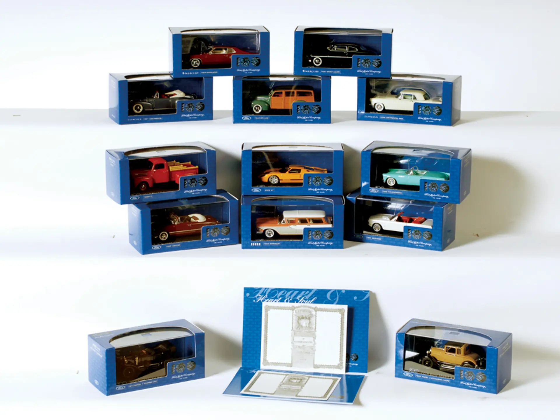 Ford 100th Anniversary ミニカー 8台セット 100 Years Ford Motor Company Die-Cast Model Car Set | Jerry