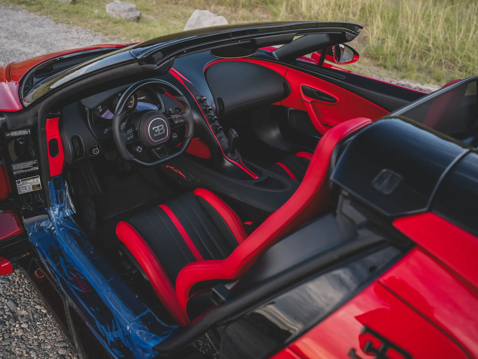 2025 Bugatti W16 Mistral - imagen 3