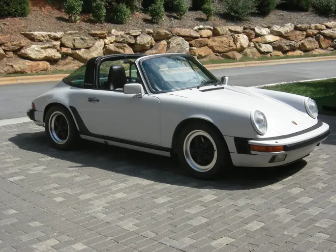 1986 Porsche 911 Carrera Targa (G-Series): market value and price history