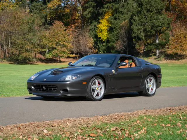 Looksmart LS127B Ferrari Superamerica 2004 Open Roof Yellow