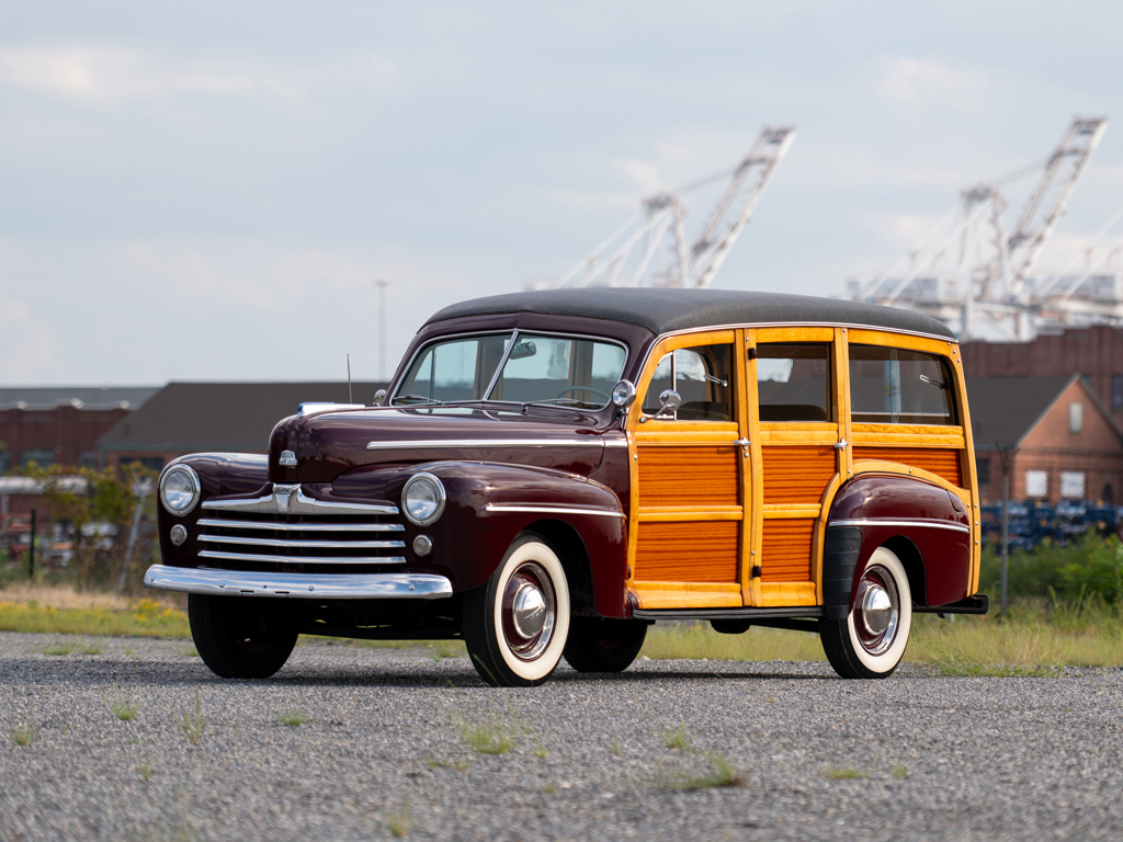 1947 Ford Super DeLuxe Station W...