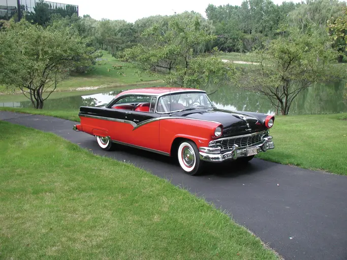 Ford Fairlane Victoria: market value and price history
