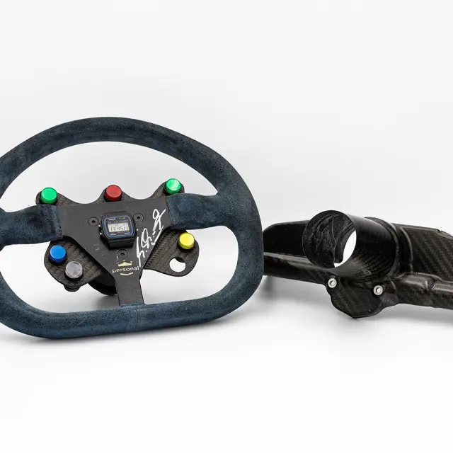 BENETTON ステアリング 09e230edd6b9295156e83595191dbd