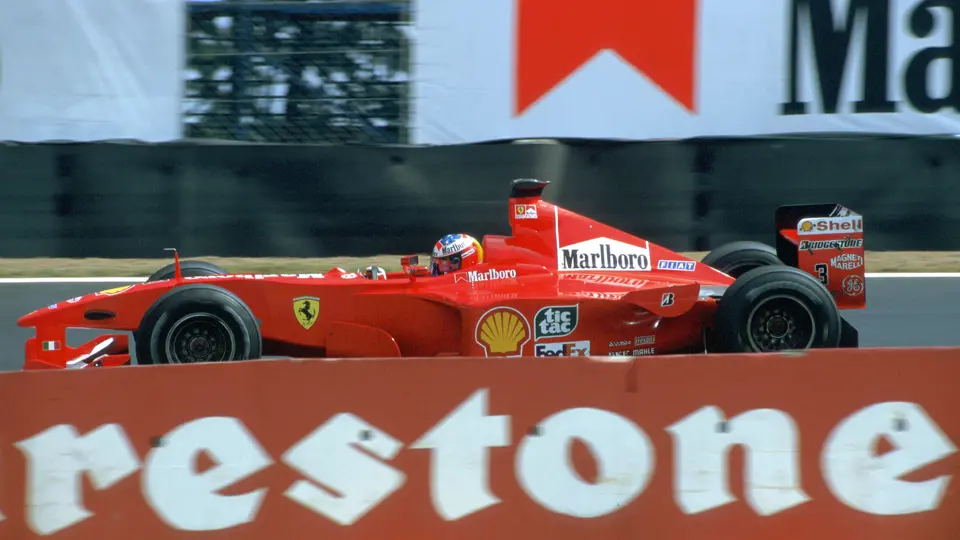 Michael Schumacher races to victory at the 2000 Brazilian Grand Prix.