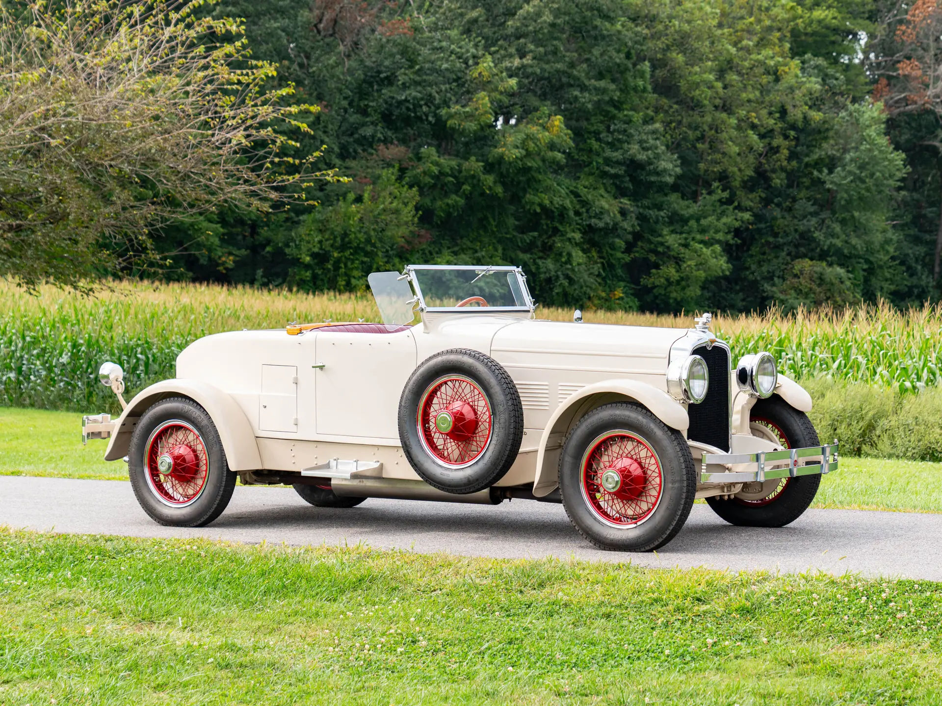 1927 Stutz AA Vertical Eight Custom Black Hawk Two-Passenger