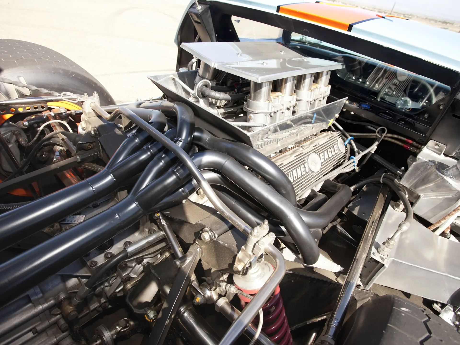 1968 Ford GT40 Gulf/Mirage Lightweight Racing Car - imagen 2