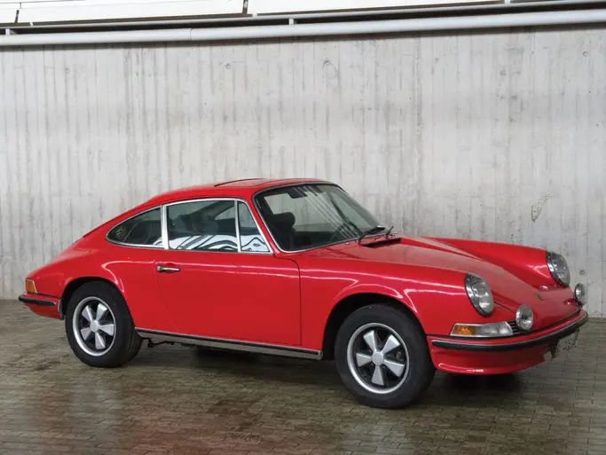 1971 Porsche 911S Targa (Long Hood): market value and price history
