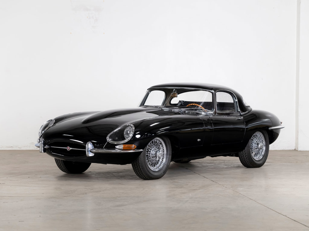 1961 Jaguar E-Type Series 1 3.8-...