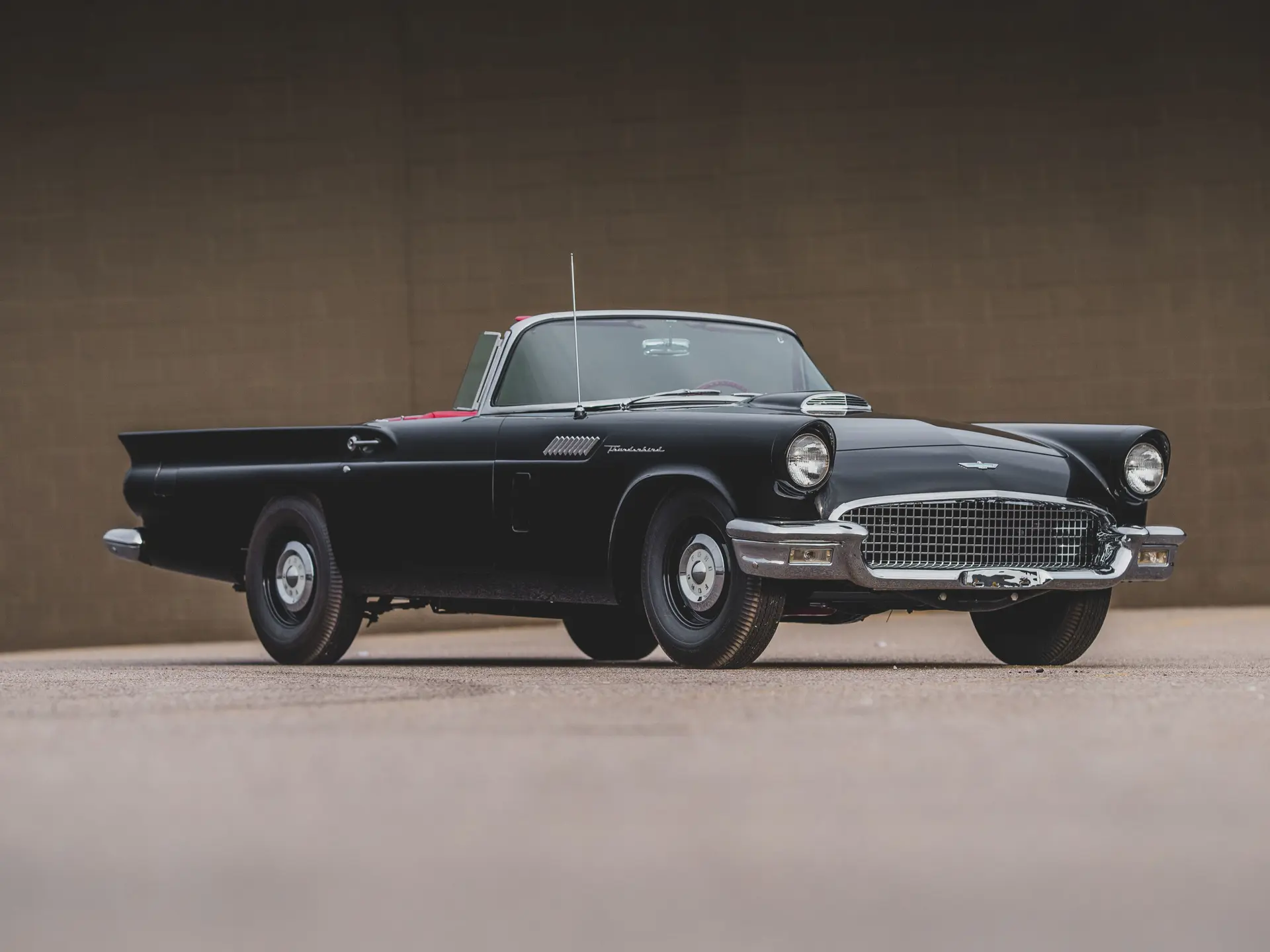 AMT 1957 Ford Thunderbird ハードトップ/コンバーチブル s-l400.jpg