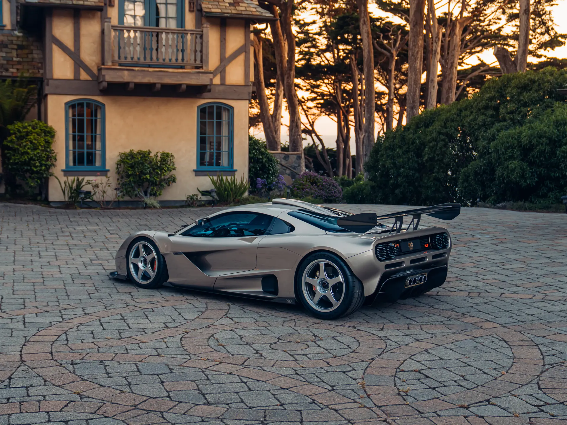 Gordon Murray Special Vehicles S1 LM - imagen 1