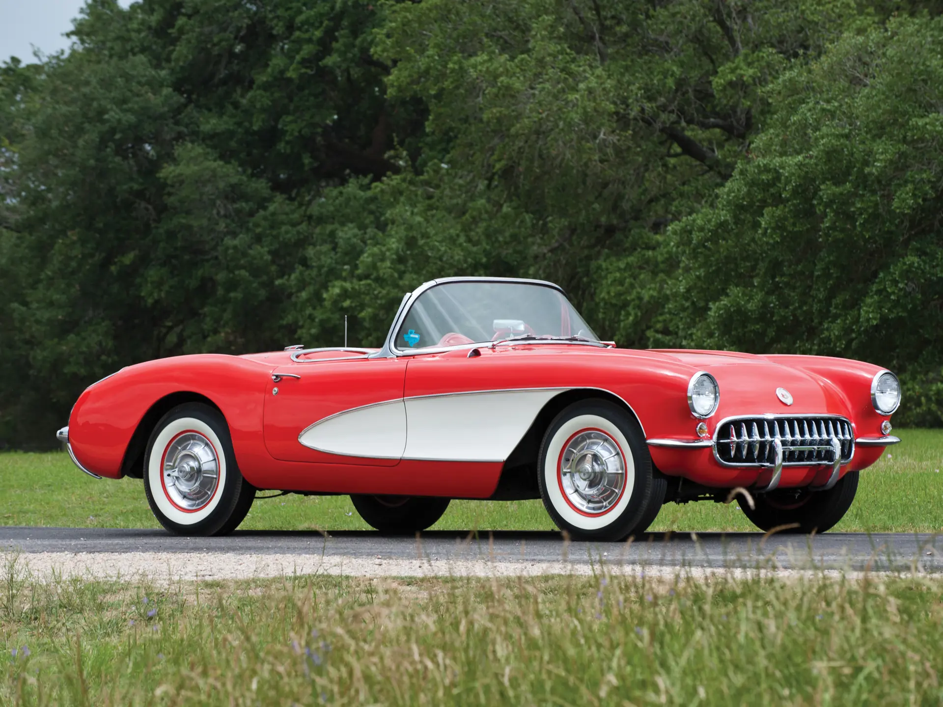 MPC 1957 Corvette Roadster Velvet Vette 1-3717 Factory