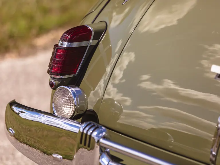 1941 Packard Darrin | RM Sotheby's | Photo: Teddy Pieper - @vconceptsllc