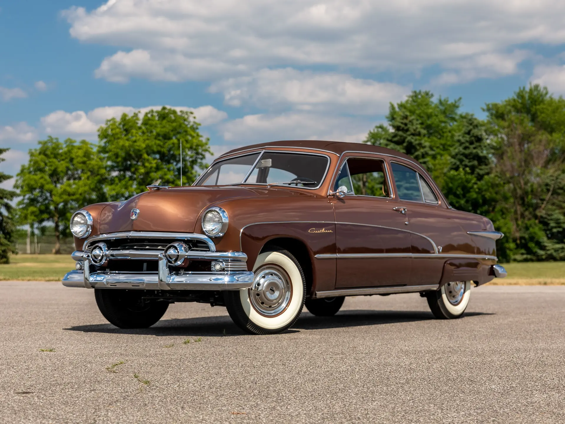 1951 Ford Crestliner