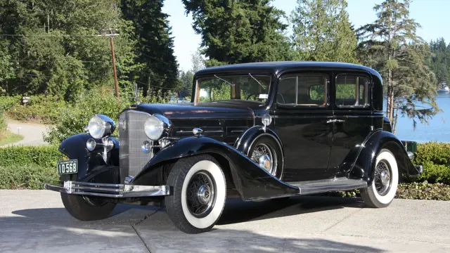 1933 Cadillac V-8 Town Sedan by Fisher | Hershey 2011 | RM Sotheby's
