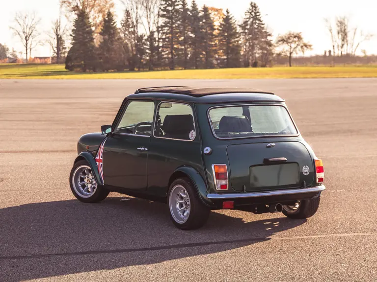 1995 Rover Mini | Photo: Teddy Pieper | @vconceptsllc