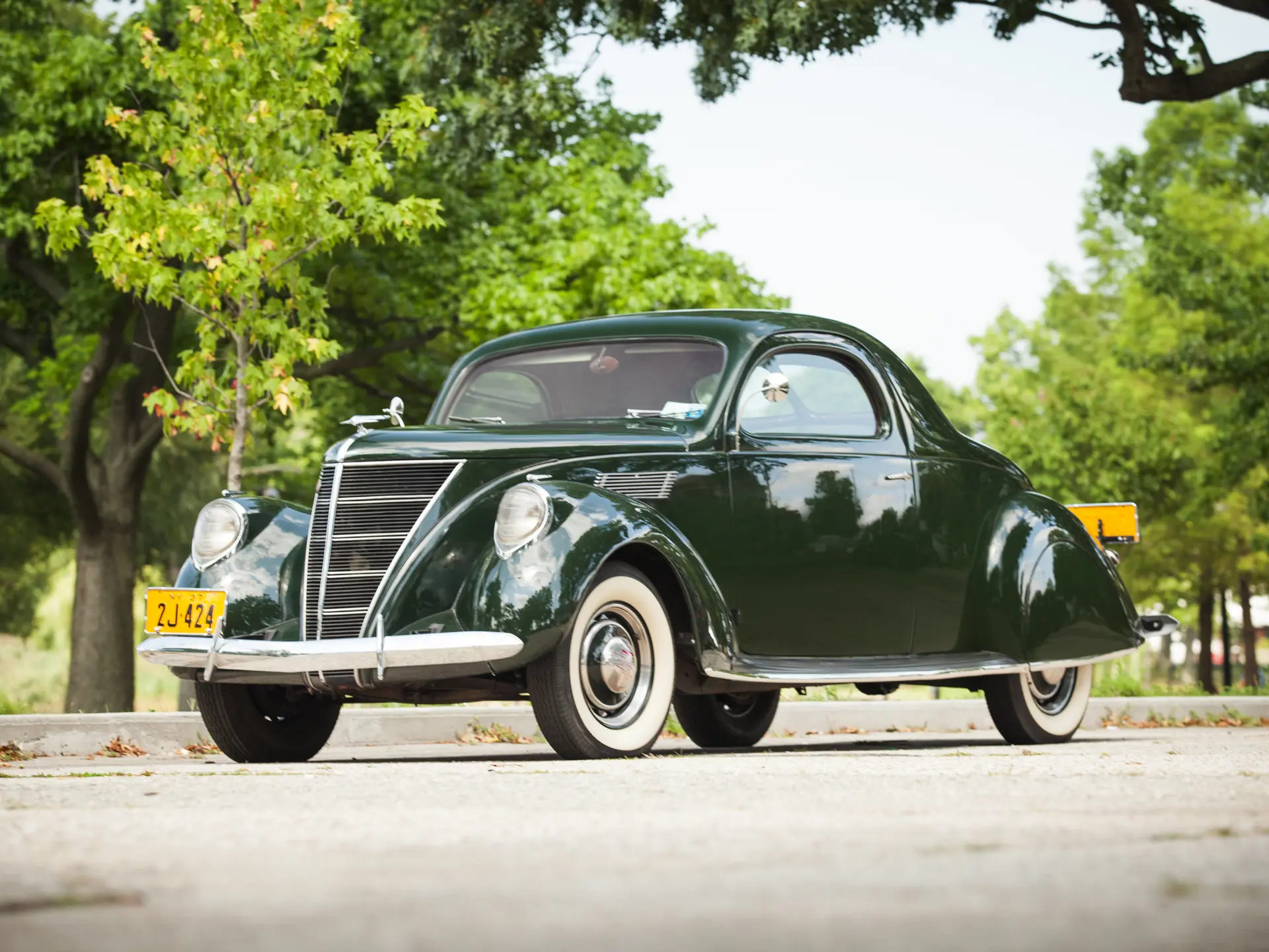 a*k様 チーニー LINCOLN 2 ロングウイング 7.5 英国製 CHEA 1937 Lincoln-Zephyr Coupe | Hershey 2013 | RM Sotheby's