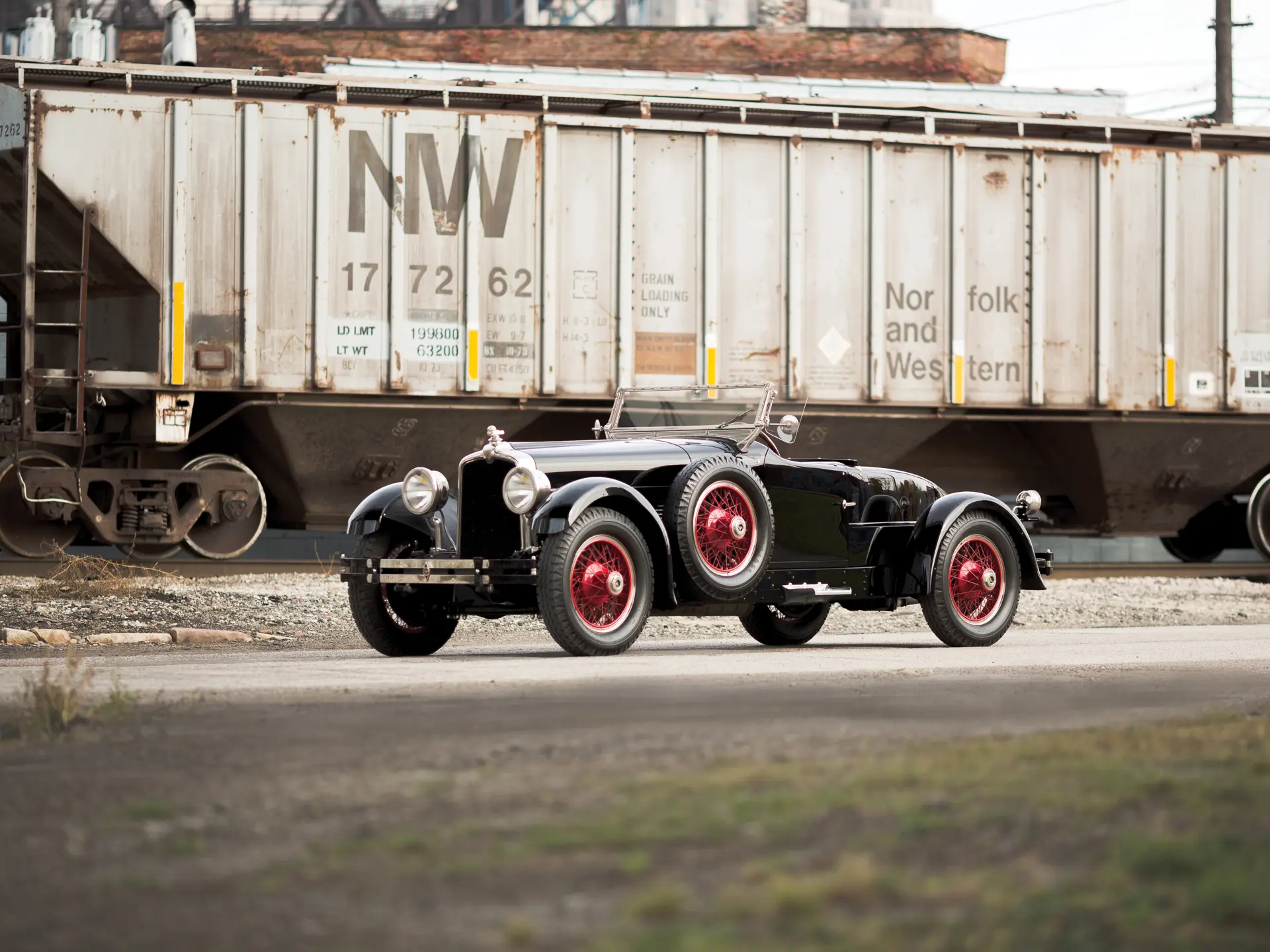1927 Stutz Vertical Eight Custom Black Hawk Two-Passenger