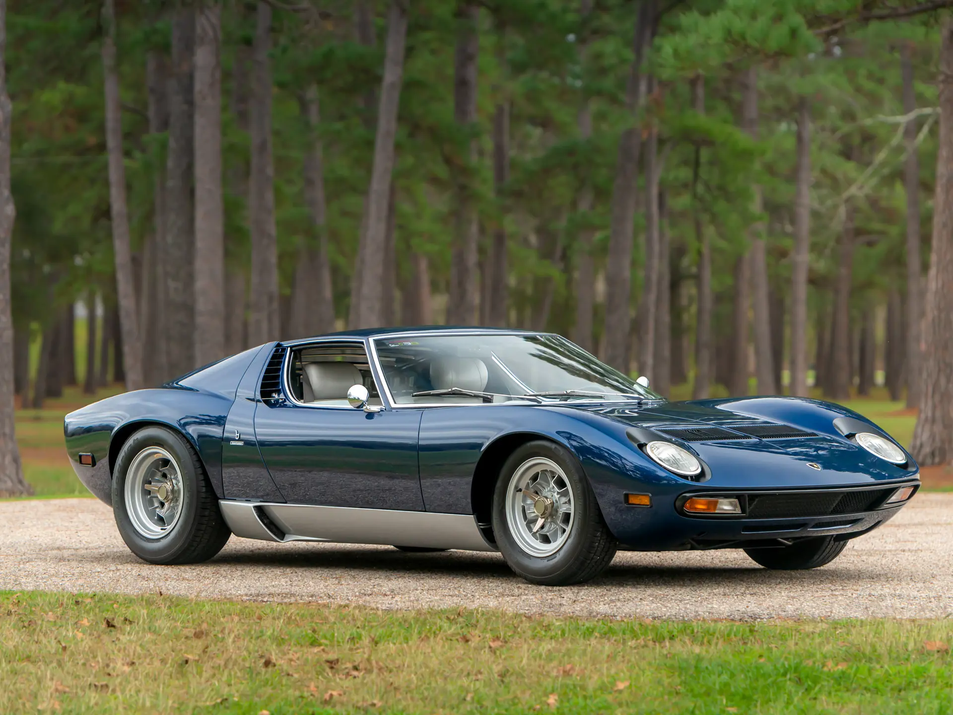 Lamborghini Miura
