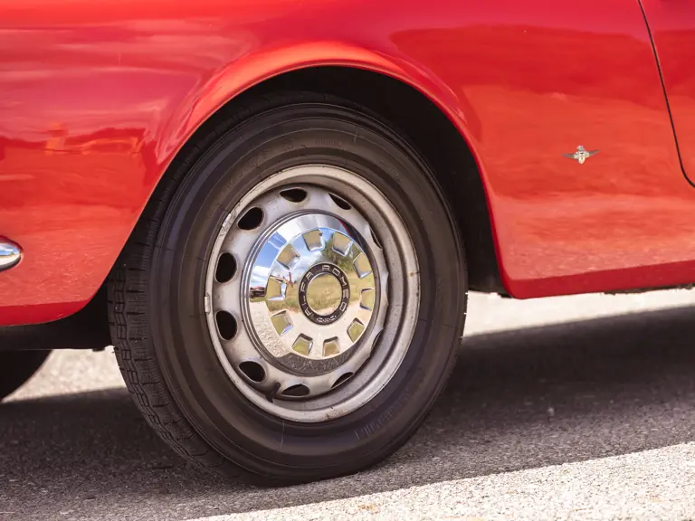 1963 Alfa Romeo 2600 Spider | RM Sotheby's | Photo: @vconceptsllc | Teddy Pieper