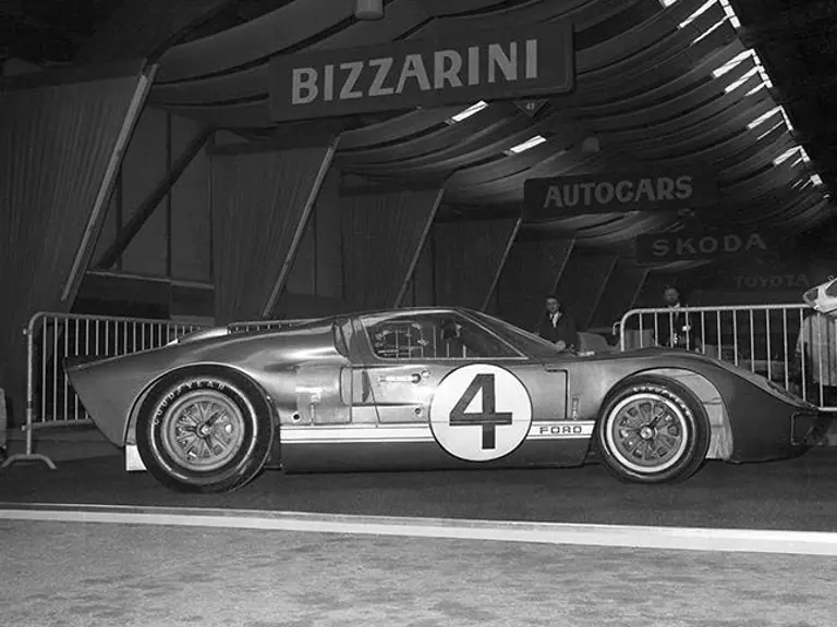 P/1032 on display at the 1967 Geneva Motor Show.