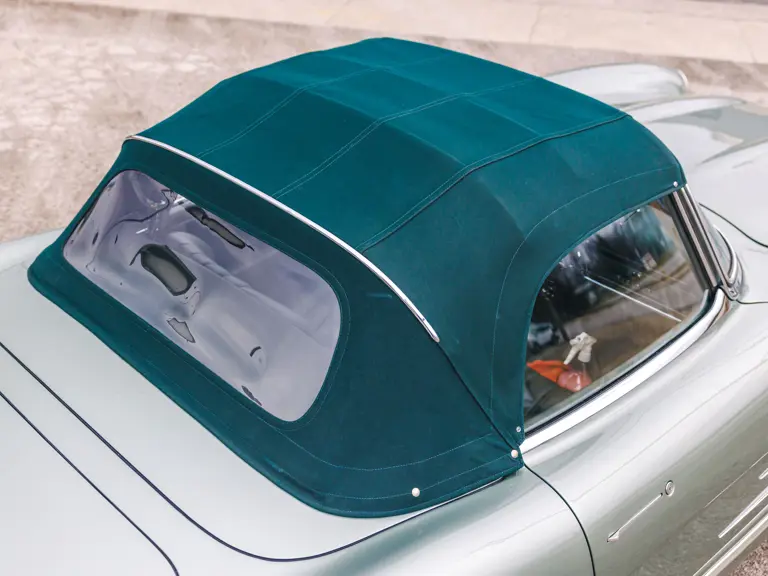 1960 Mercedes Benz 300SL | Photo: Ted Pieper - @vconceptsllc