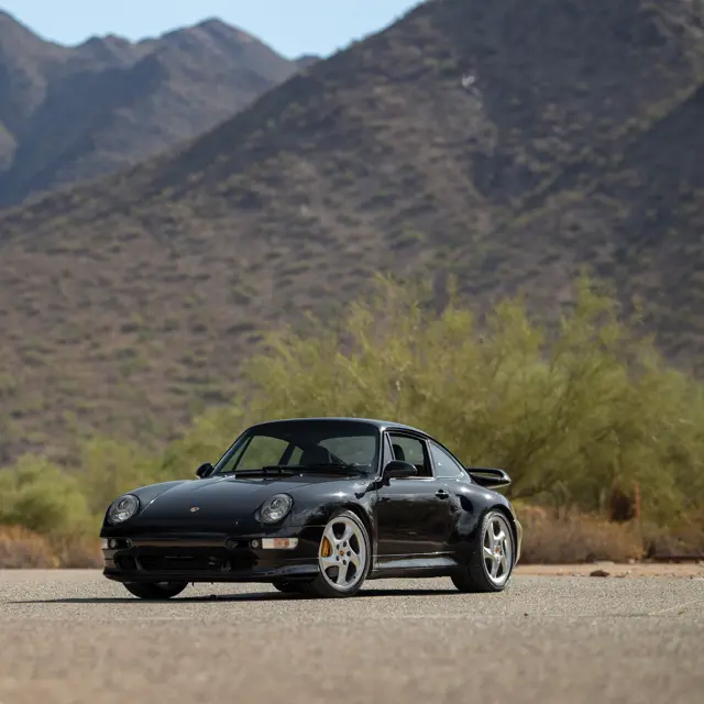 趣味・スポーツ・実用 The History 1997 to 2005 PORSCHE 911 1997 Porsche 911 Turbo S | The Porsche 70th Anniversary