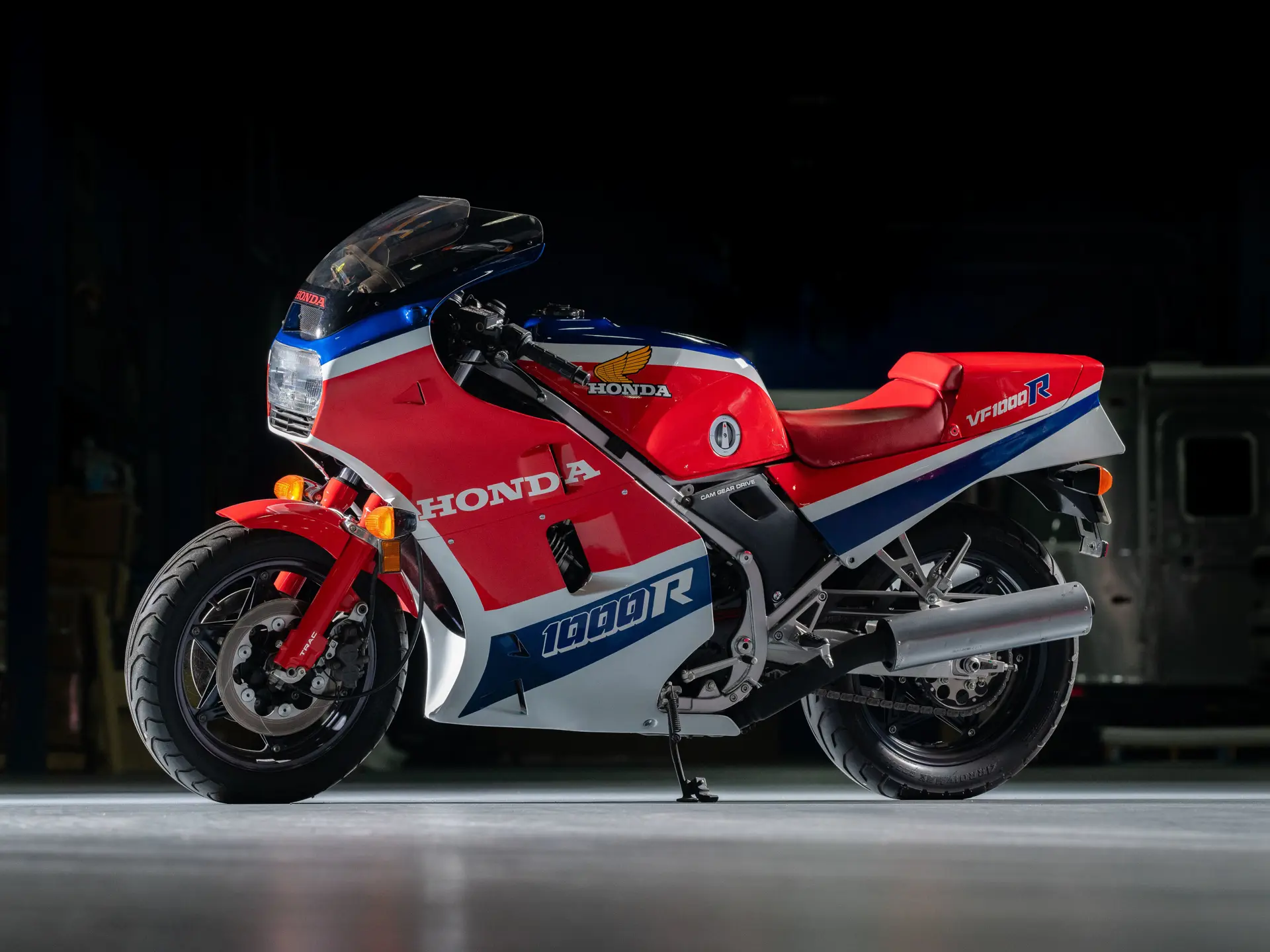 引き渡し決定バイクマフラー　HONDA  VF1000R HFR 1984SC16 1984 Honda VF1000RE | Dare to Dream Collection | RM Sotheby's