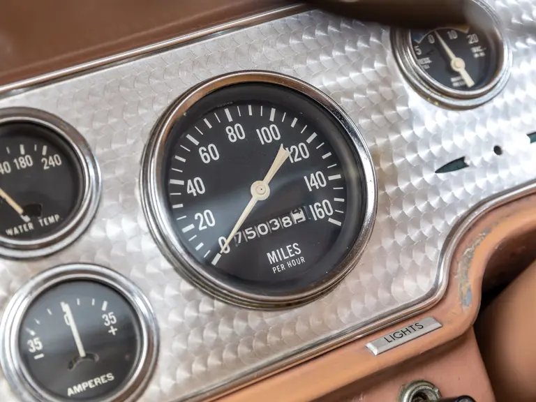 1958 Packard Hawk | Photo: Teddy Pieper - @vconceptsllc