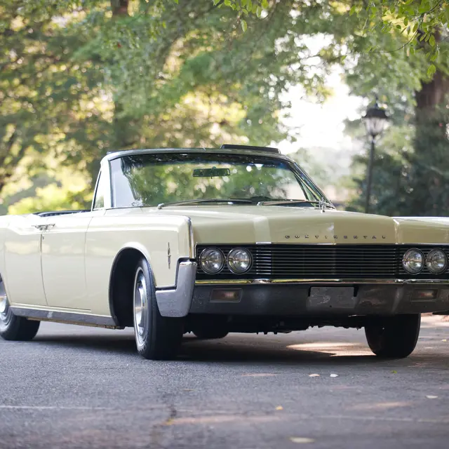 希少！激レア！当時物！amt '66 LINCOLN CONTINENTAL 希少！激レア！当時物！amt '66 LINCOLN CONTINENTAL - メルカリ