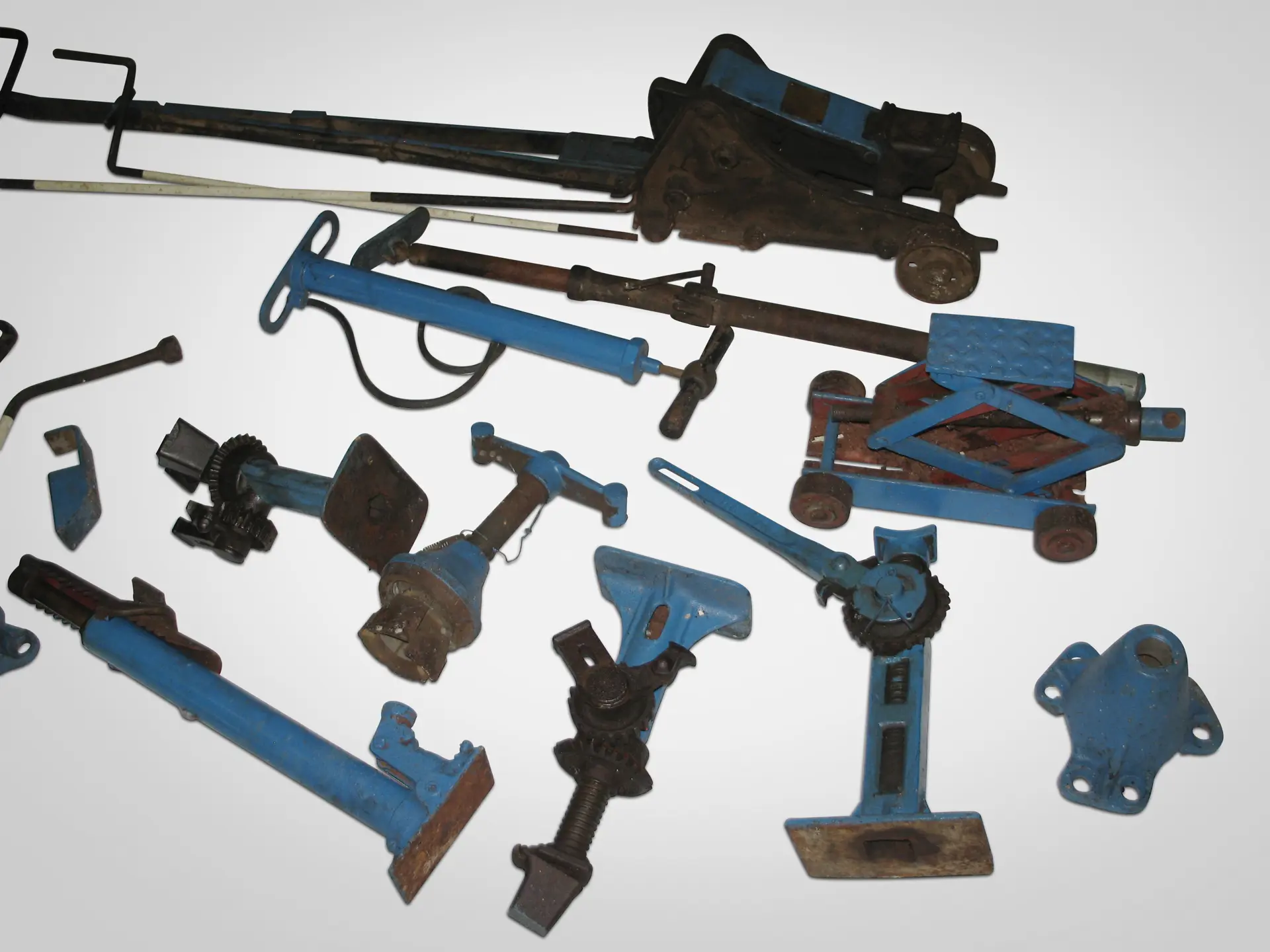 Miscellaneous Automotive Jack Collection | Vintage Motor Cars of ...