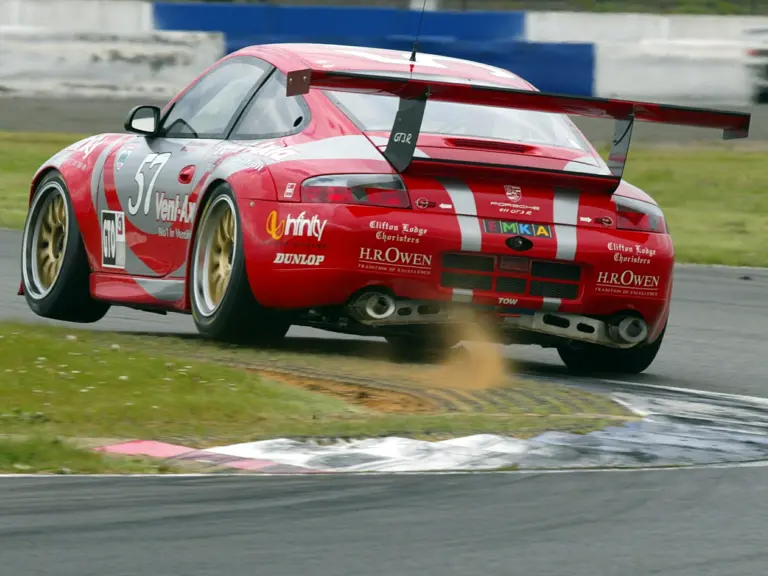 Pink Floyd manager Steve O’Rourke campaigned the Porsche regularly in the British GT Championship. It is pictured here at Silverstone in 2002, when the car finished 3rd in its GTO class.