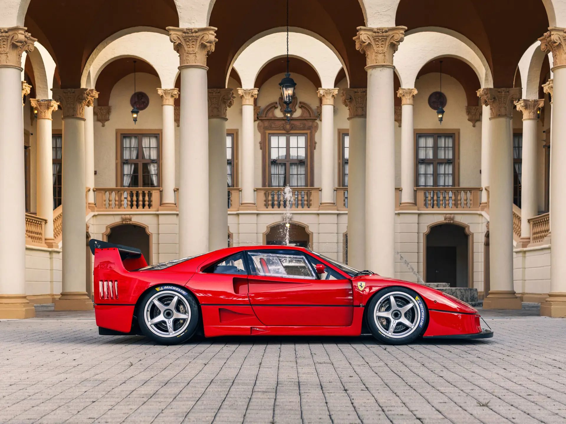 1993 Ferrari F40 LM by Michelotto - imagen 4