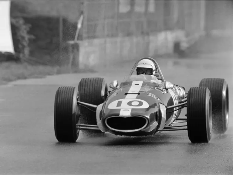Ludovico Scarfiotti races chassis no. 103 at the 1967 Italian Grand Prix at Monza.