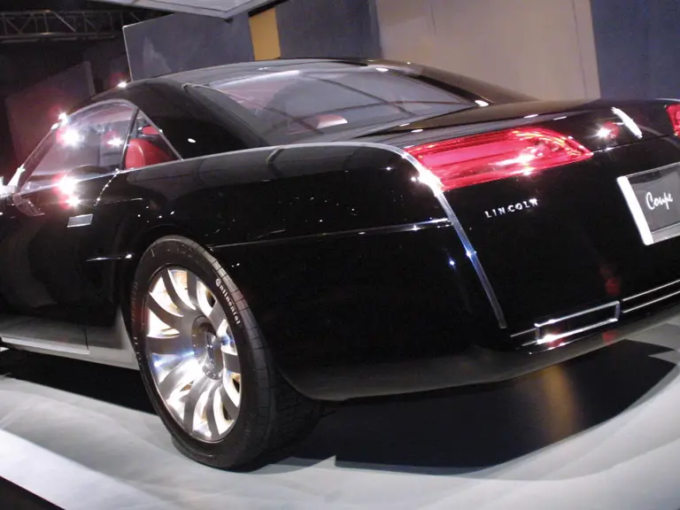 Lincoln MK 9 Concept