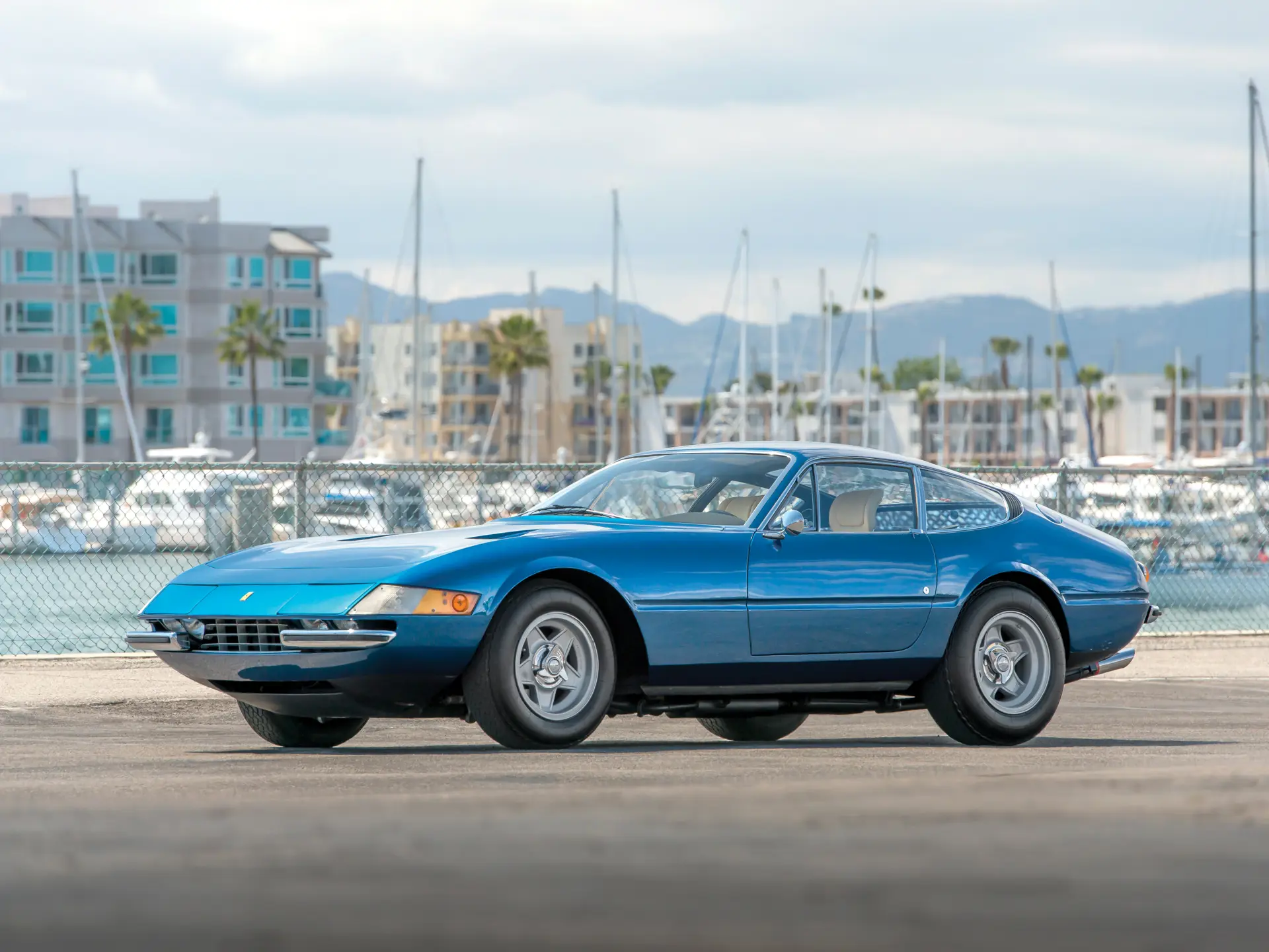 BBRモデル FERRARI 365 GTB4 Daytona 1973 Ferrari 365 GTB/4 Daytona Berlinetta by Scaglietti | Monterey