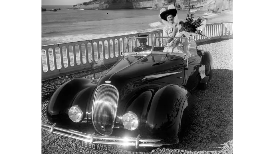 Chassis no. 47420 after winning the Prix d’Excellence at the Concours d’Elegance de Biarritz in September of 1948.