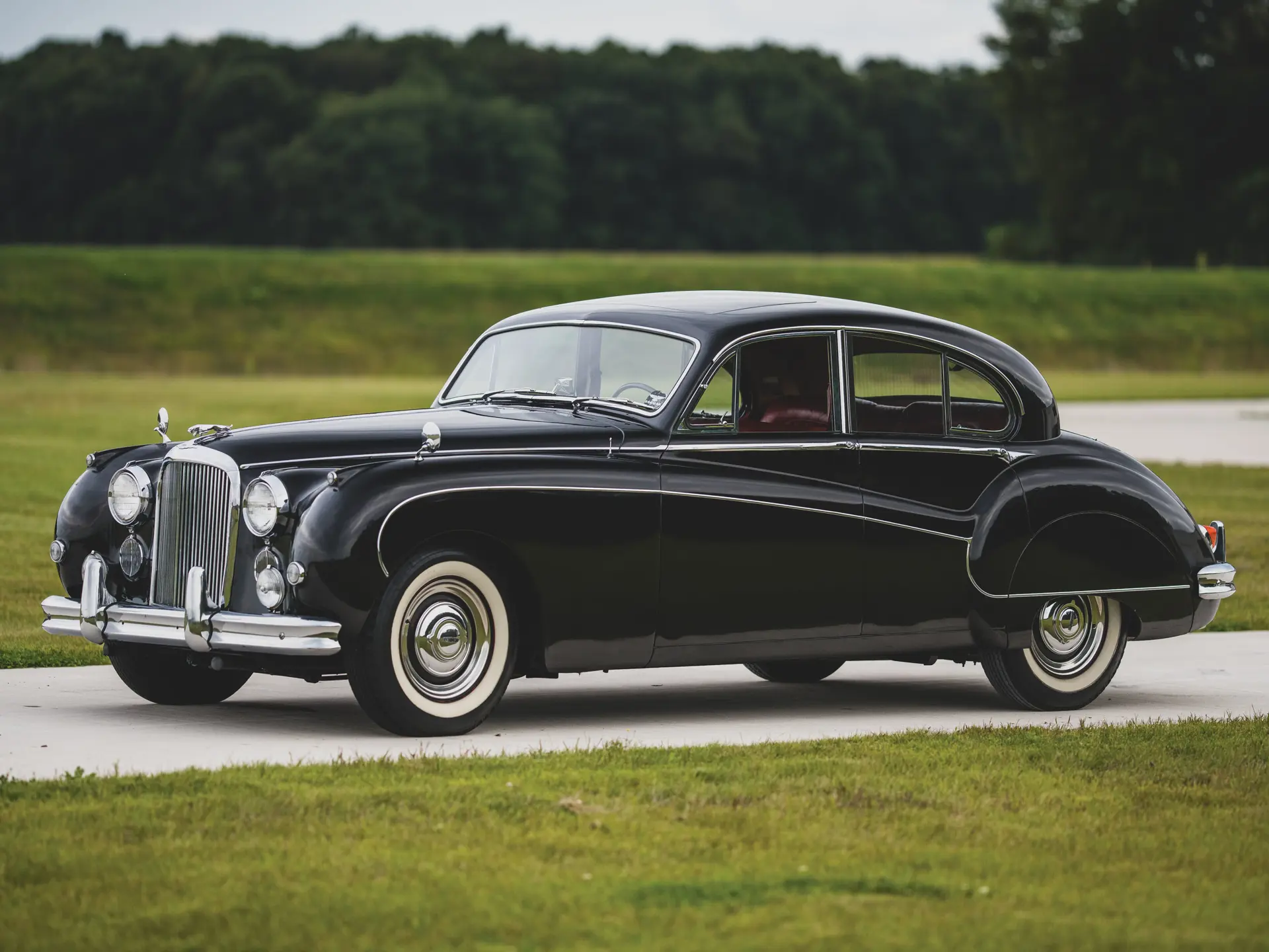 1957 Jaguar Mark VIII | Hershey 2022 | RM Sotheby's