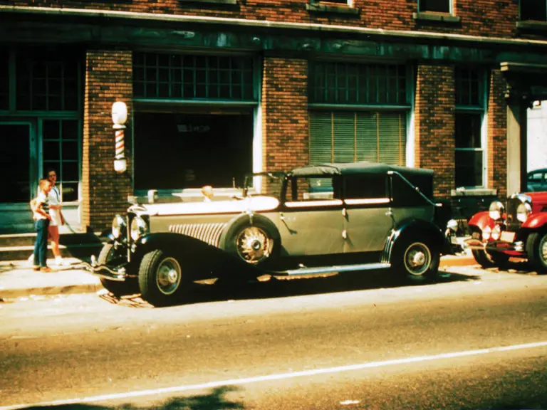 J-254 outside Joe Kaufmann’s regular haunt, the Hotel Auburn, during the ACD Club National Reunion in the late 1950s.