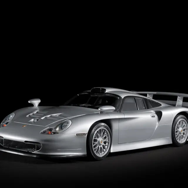 1998 Porsche 911 GT1 'Strassenversion' (Street Version) | Monterey