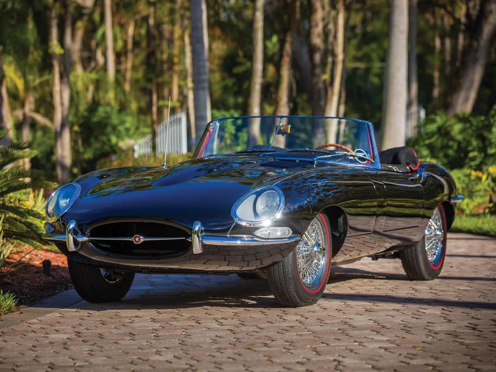 1962 Jaguar E-Type Series 1 3.8-Litre Roadster | Arizona 2018 | RM