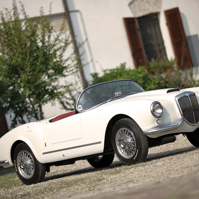 Solido Lancia Aurelia B24 Spider 1955 Cabriolet Blanche 1/18 ZAMAC