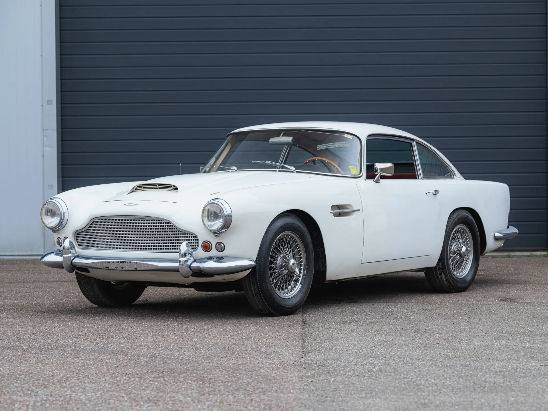 DB4654L
