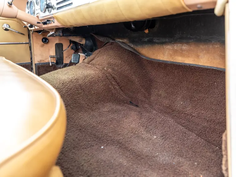 1958 Packard Hawk | Photo: Teddy Pieper - @vconceptsllc