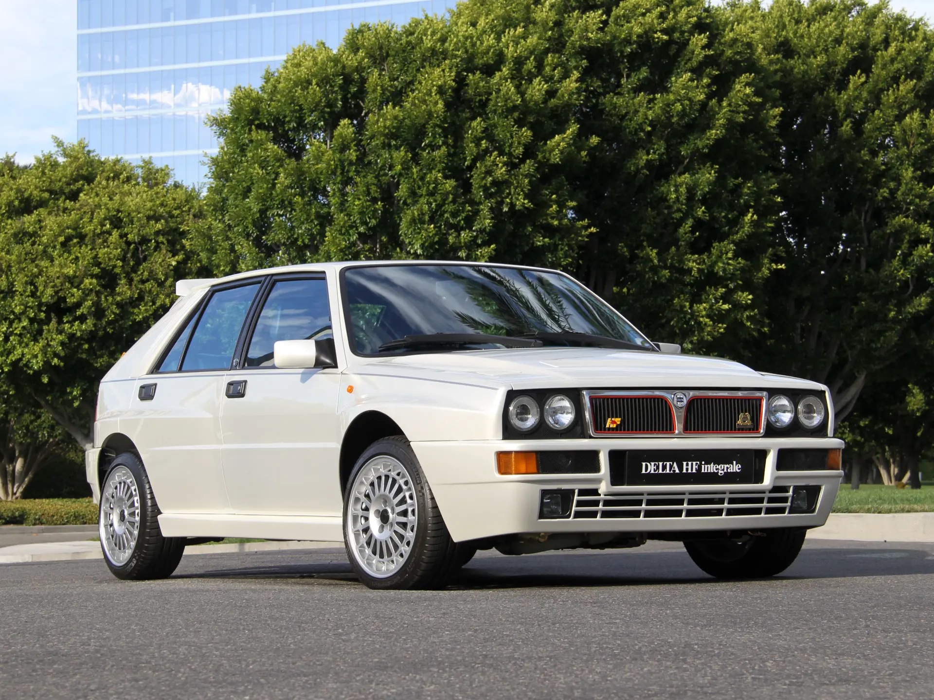 1994 Lancia Delta HF Integrale Evoluzione II 'Bianco Perlato